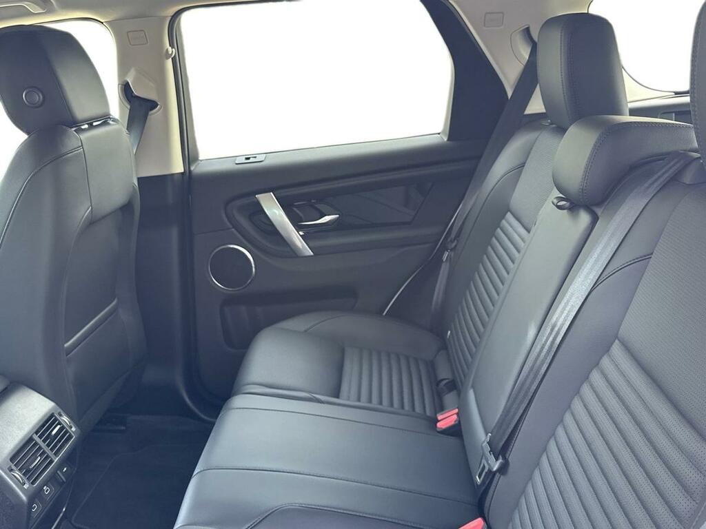 Land Rover Discovery Sport 2.0 D200 S White #4