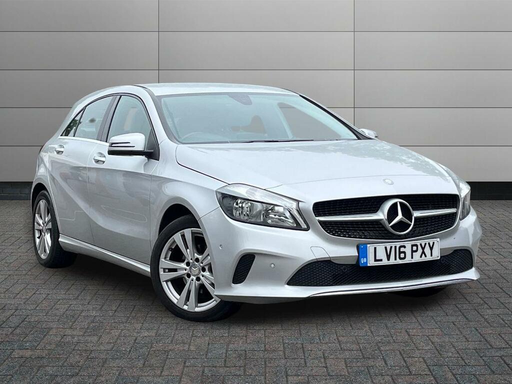 Mercedes-Benz A Class 1.5 A180d Sport Executive Euro 6 Ss Silver