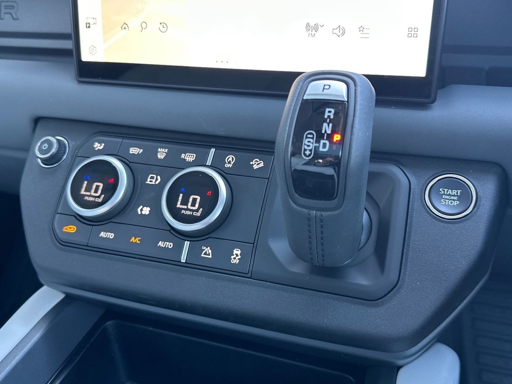 Land Rover Defender 110 X-dynamic Se Black #13