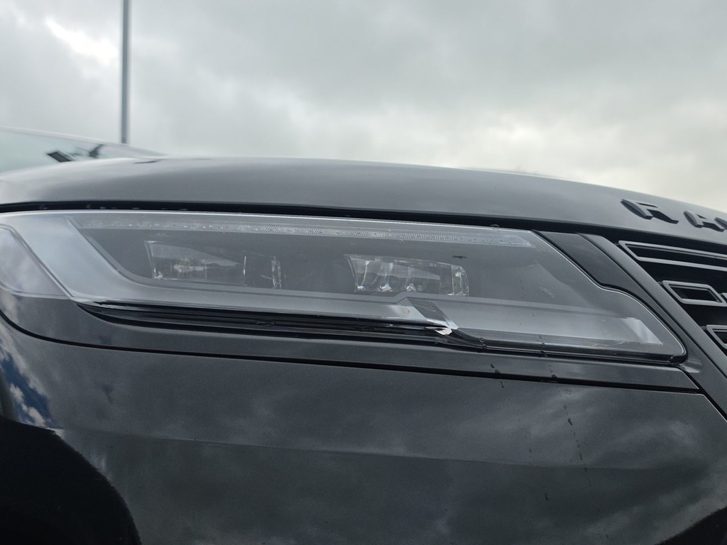 Land Rover Range Rover Velar 2.0 D200 Mhev Dynamic Se Pink #16