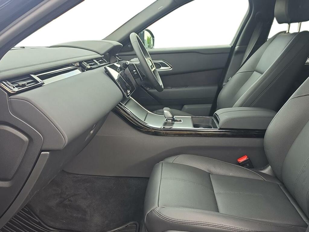 Land Rover Range Rover Velar 2.0 D200 Dynamic Se Black #3