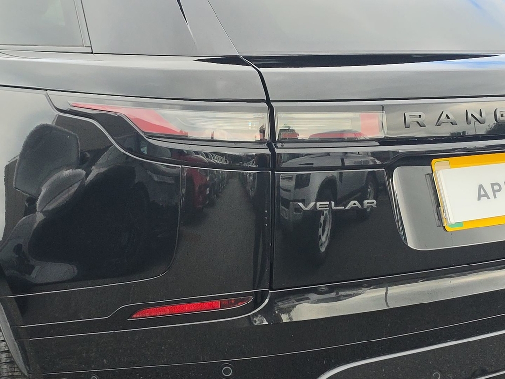 Land Rover Range Rover Velar 2.0 D200 Mhev Dynamic Se Pink #18