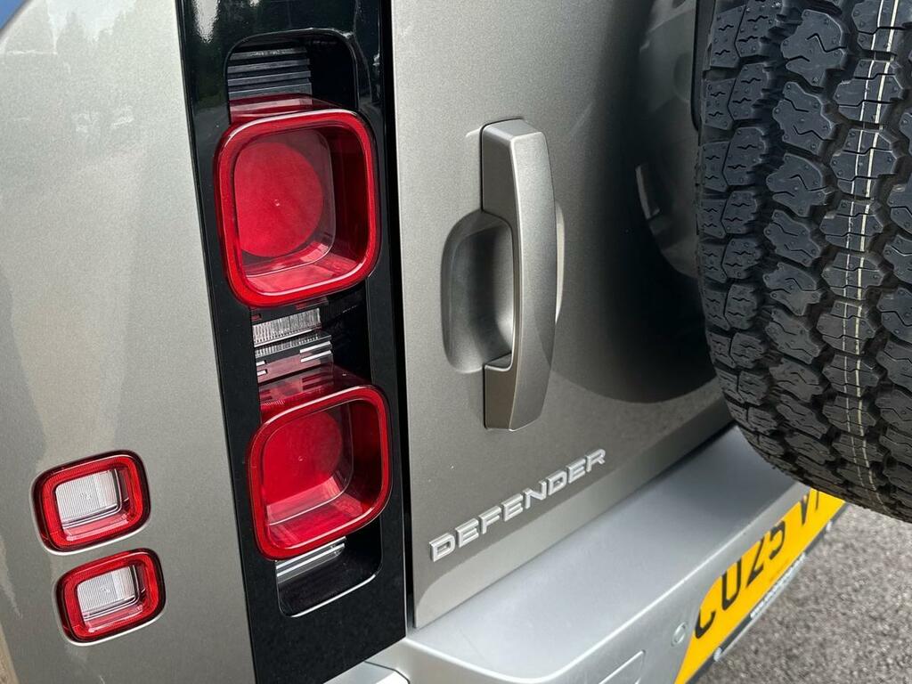 Land Rover Defender Defender 3.0 D350 Hard Top X-dynamic Hse 3 S Grey #26