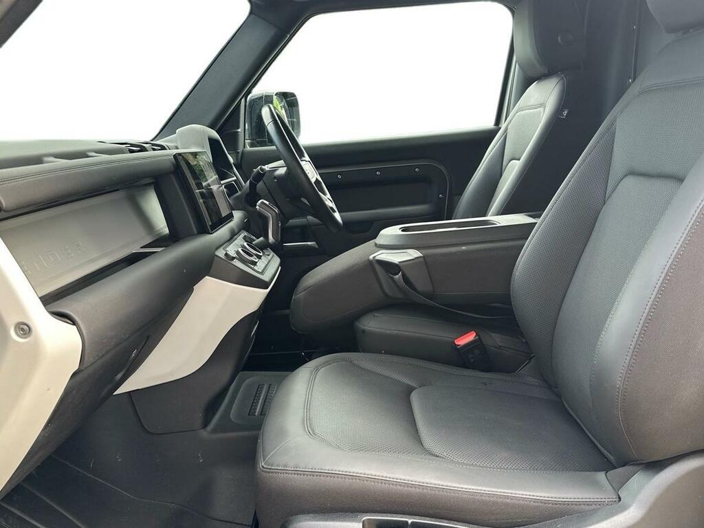 Land Rover Defender 3.0 D250 Hard Top S Silver #3