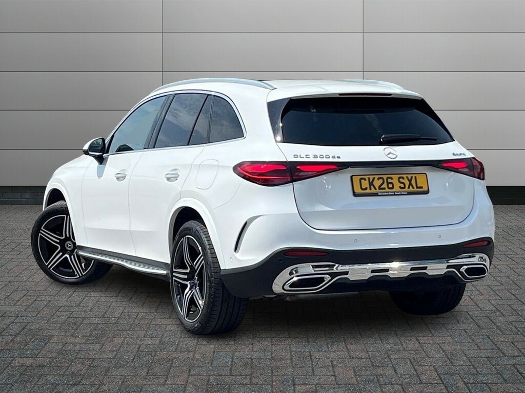 Mercedes-Benz GLC Class 2.0 Glc300de 31.2Kwh Amg Line Premium G-tronic #2