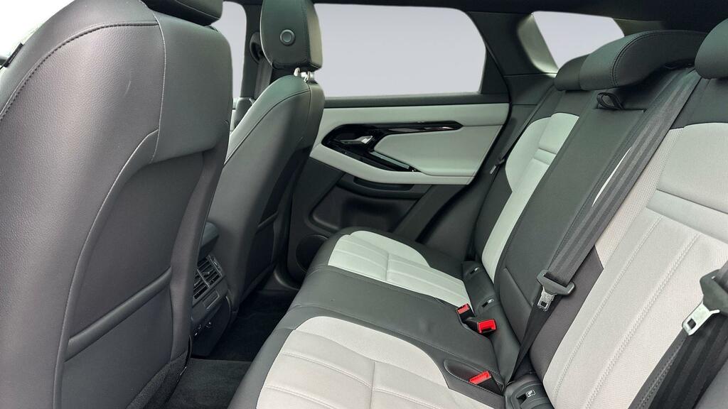 Land Rover Range Rover Evoque 1.5 P270e Dynamic Se Black #4
