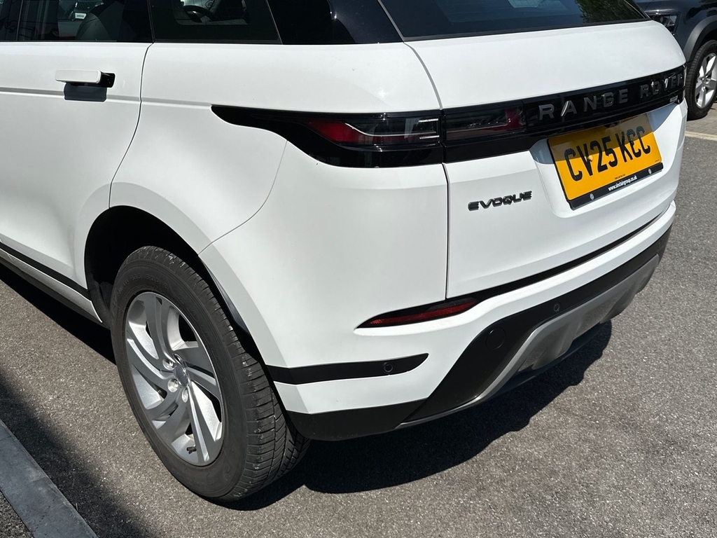 Land Rover Range Rover Evoque 1.5 P270e Revised Black #19