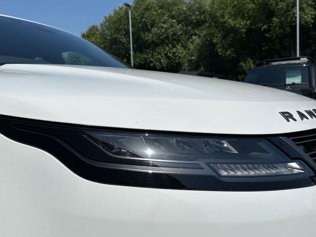 Land Rover Range Rover Evoque 1.5 P270e Revised Black #17