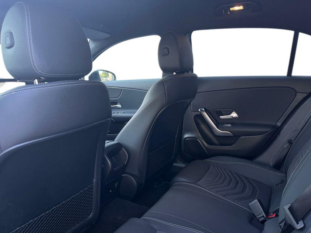 Mercedes-Benz A Class 1.3 A180h Mhev Sport Edition 7G-dct Euro 6 Ss 5 KM25EVJ Silver #4