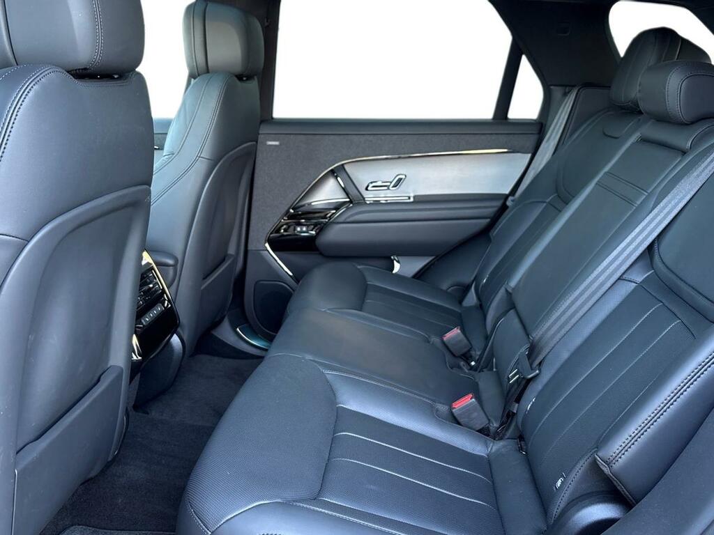 Land Rover Range Rover Sport 3.0 P460e Dynamic Se Red #4