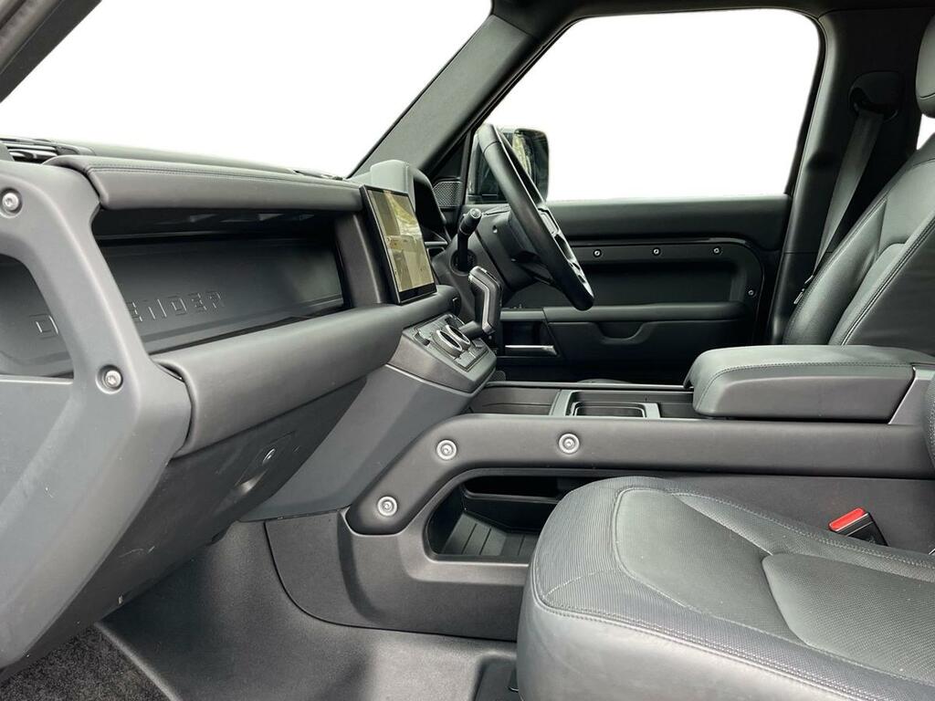 Land Rover Defender 110 3.0 D300 X-dynamic Hse Grey #3