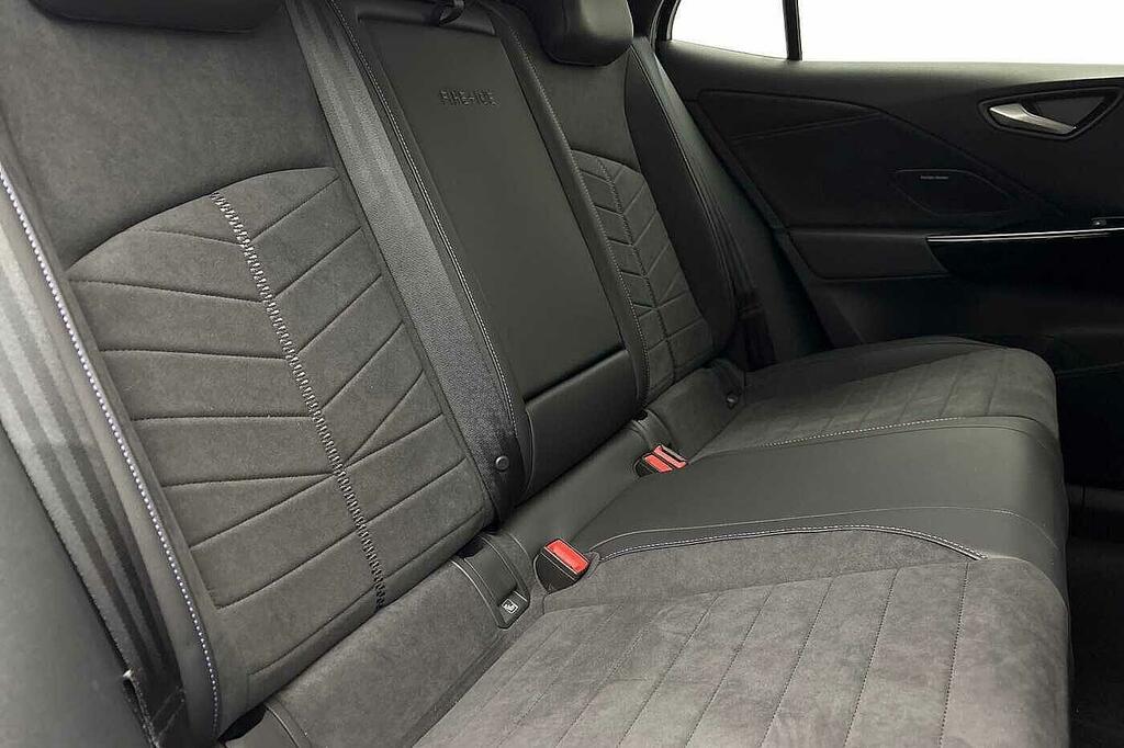 Volkswagen ID.3 Pro S Match CX75POH Black #8