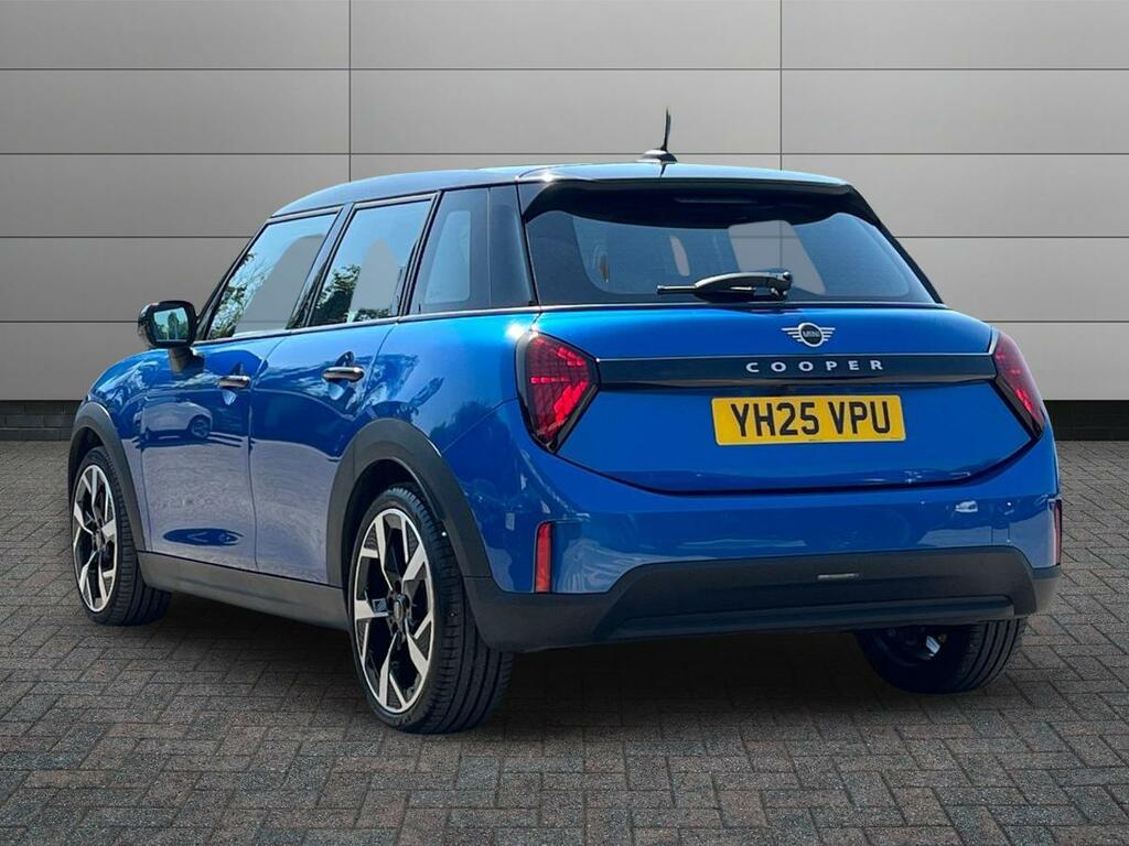 Mini Hatch 1.5C Exclusive Hatchback Steptronic Eur YH25VPU Blue #2