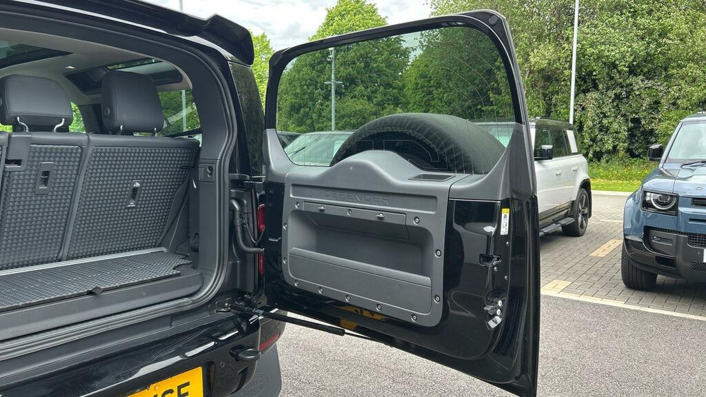 Land Rover Defender 90 Defender Hard Top Se D Mhev Brown #29