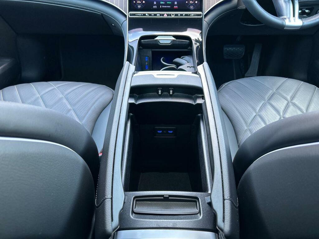 Mercedes-Benz EQE Amg Line Night Edition Grey #39