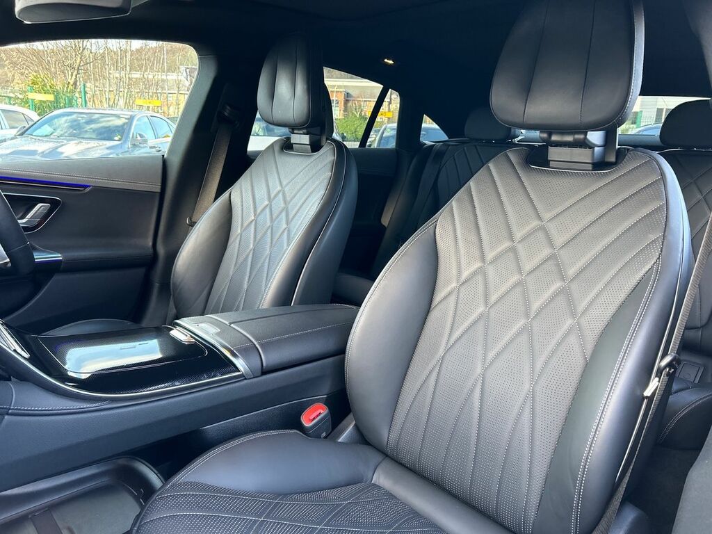 Mercedes-Benz EQE Amg Line Night Edition Grey #26