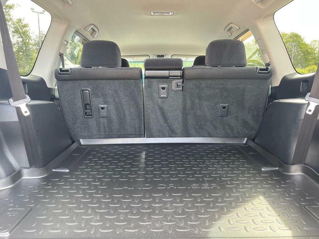 Toyota Land Cruiser 2.8D Active Grey #22