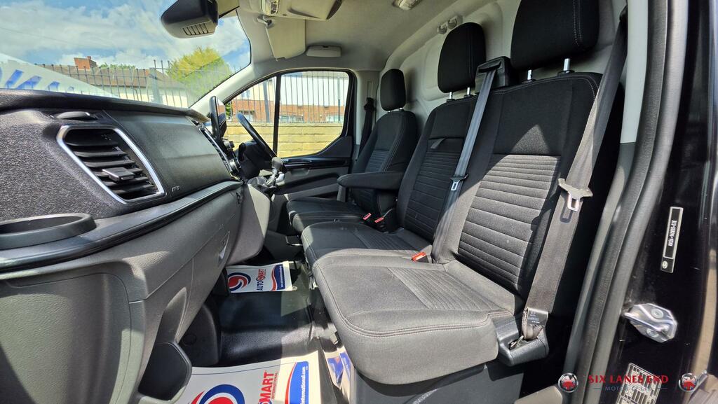 Ford Transit Custom Limited Black #5