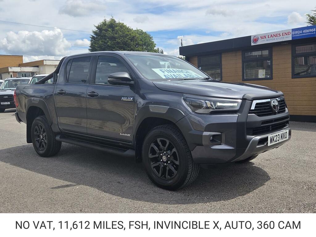 Toyota HILUX Invincible X Grey