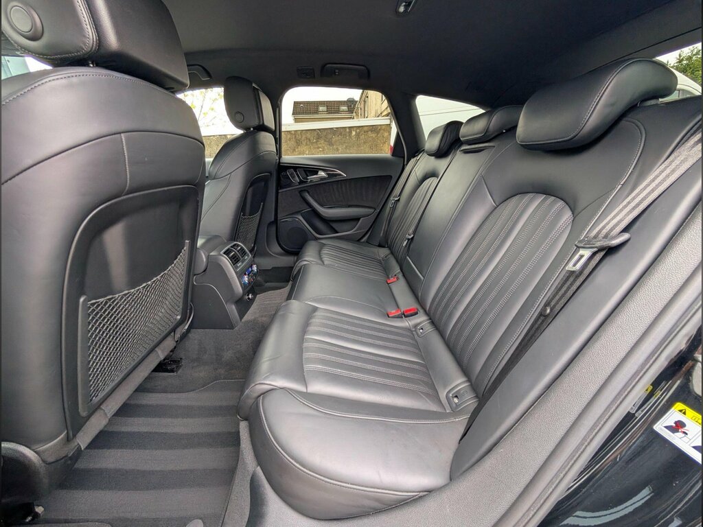 Audi A6 Avant 2.0 Avant Tdi Ultra Black Edition 188 Bhp Blue #39