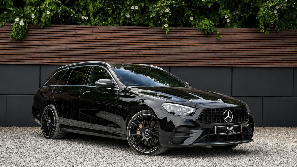 Mercedes-Benz E Class 2020 2.0 E300de 13.5Kwh Amg Line Estate Black #3
