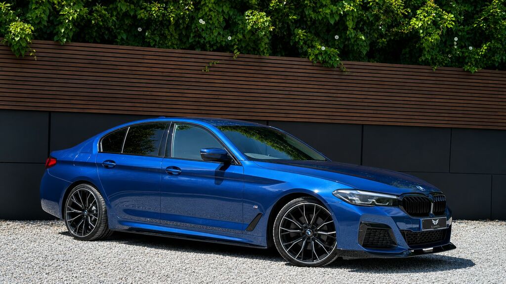 BMW 5 Series 2020 2.0 520D Mht M Sport Saloon Hybrid Blue #4
