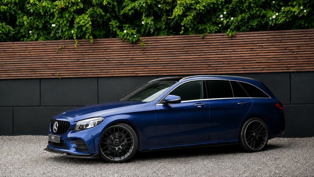 Mercedes-Benz C Class 2019 2.0 C220d Amg Line Premium Plus Estate WM68LCX Blue #2