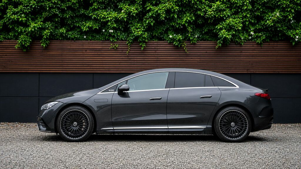 Mercedes-Benz EQE 2023 Eqe 300 89Kwh Amg Line Premium Saloon E GU23VRM Grey #5
