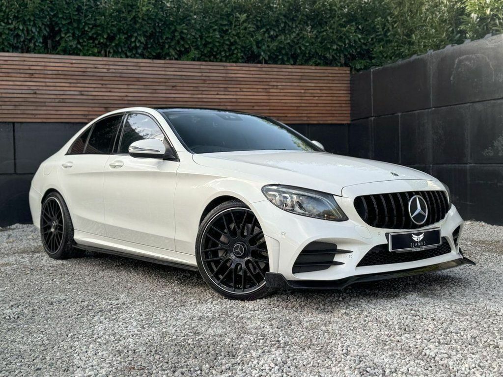 Mercedes-Benz C Class 2021 1.5 C200 Mhev Amg Line Night Edition Premium YB21SBA White #3
