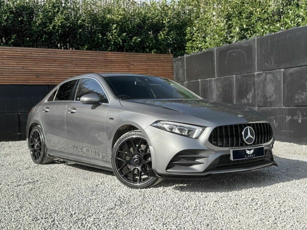 Mercedes-Benz A Class 2021 2.0 A200d Amg Line Saloon 8G-dct E KR21CWW Grey #3