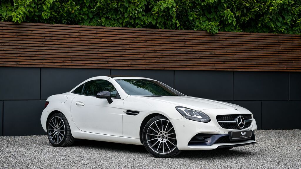 Mercedes-Benz SLC 2018 2.0 Slc200 Gpf Amg Line Convertible Petro White #4