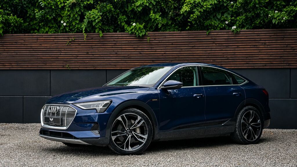 Audi E-tron 2022 50 Technik Sportback Quattr Blue #2