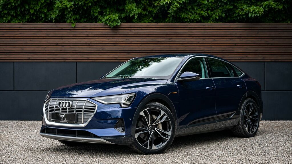 Audi E-tron 2022 50 Technik Sportback Quattr Blue