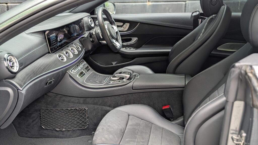 Mercedes-Benz E Class E220d Amg Line 9G-tronic Red #12
