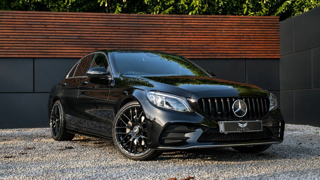 Mercedes-Benz C Class 2020 2.0 C300d Amg Line Edition Premium Saloon 4 SG70YNF Black #3