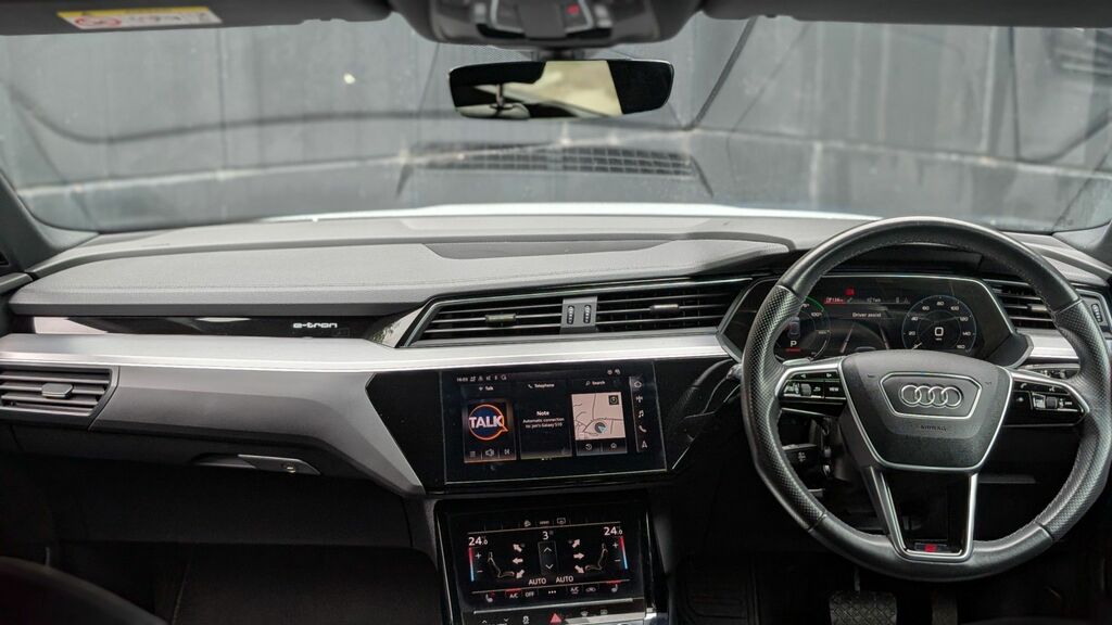 Audi E-tron 2021 55 S Line Sportback Quattro White #2