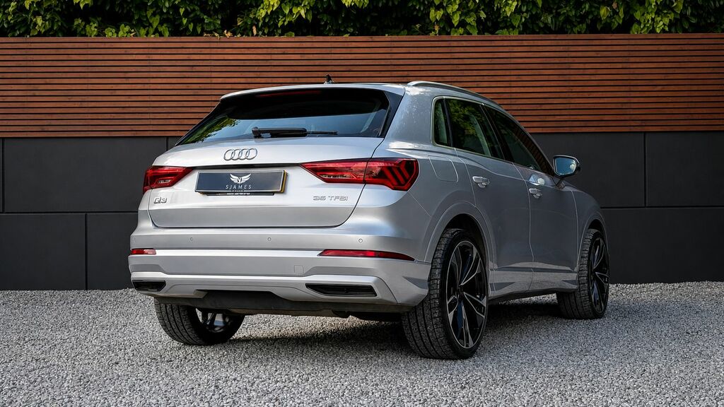 Audi Q3 2021 1.5 Tfsi Cod 35 Sport Suv E Silver #6