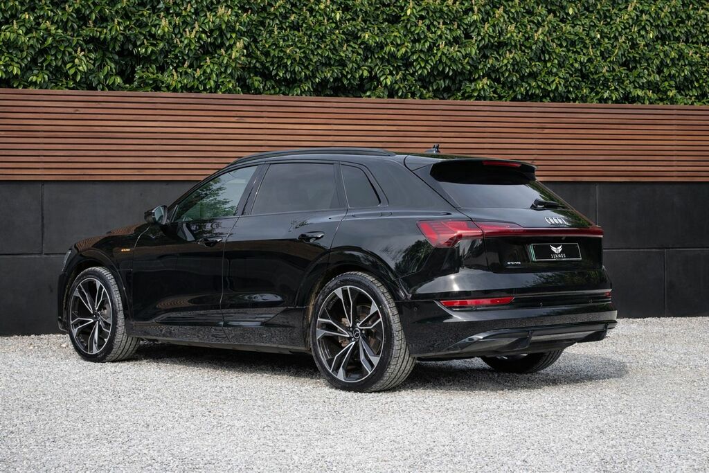Audi E-tron 300Kw 55 Quattro 95Kwh S Line Silver #11