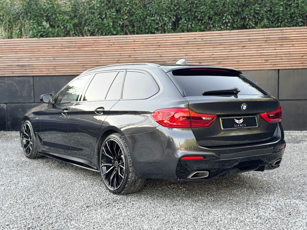 BMW 5 Series 2019 2.0 520D M Sport Touring Xdri Grey #6
