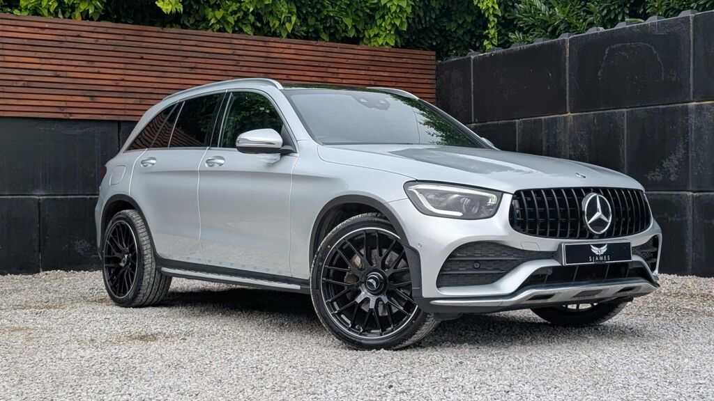 Mercedes-Benz GLC Class 2022 2.0 Glc300d Amg Line Premium Suv Silver #4