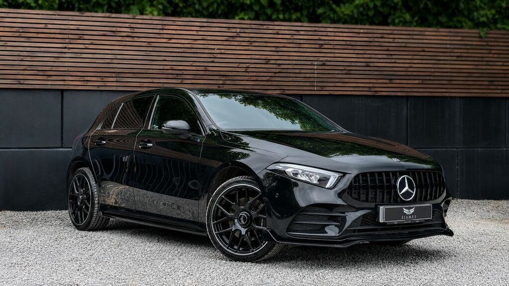 Mercedes-Benz A Class 2021 2.0 A220d Amg Line Executive Hatchback Black #3