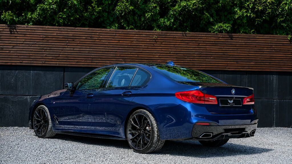 BMW 5 Series M Sport Black #8