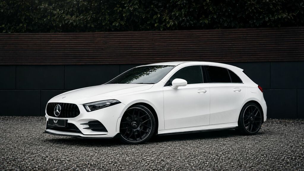 Mercedes-Benz A Class 2021 2.0 A200d Amg Line Edition Premium Plus Hat White #2
