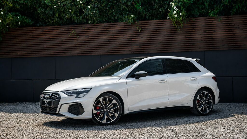Audi S3 2021 2.0 Tfsi Vorsprung Sportback S Tro White #2