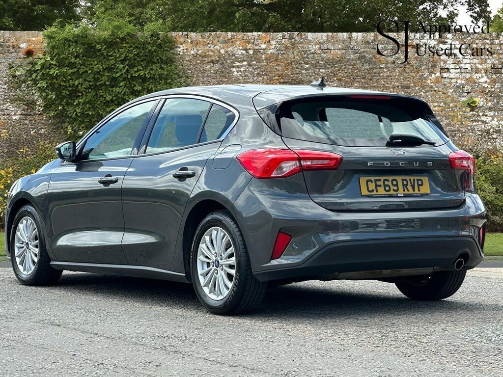 Ford Focus Hatchback 1.5T Ecoboost Titanium Euro 6 Ss CF69RVP Grey #6