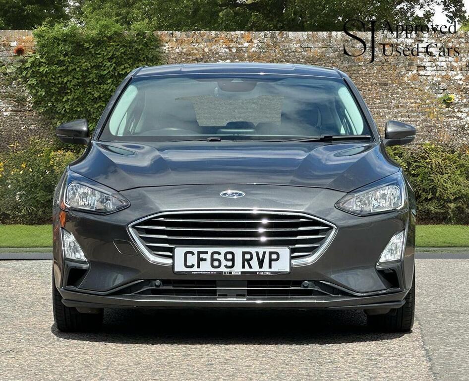 Ford Focus Hatchback 1.5T Ecoboost Titanium Euro 6 Ss CF69RVP Grey #4