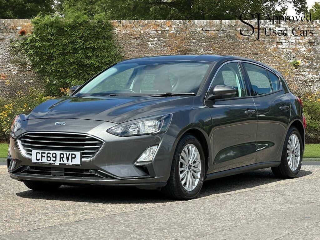 Ford Focus Hatchback 1.5T Ecoboost Titanium Euro 6 Ss CF69RVP Grey #5