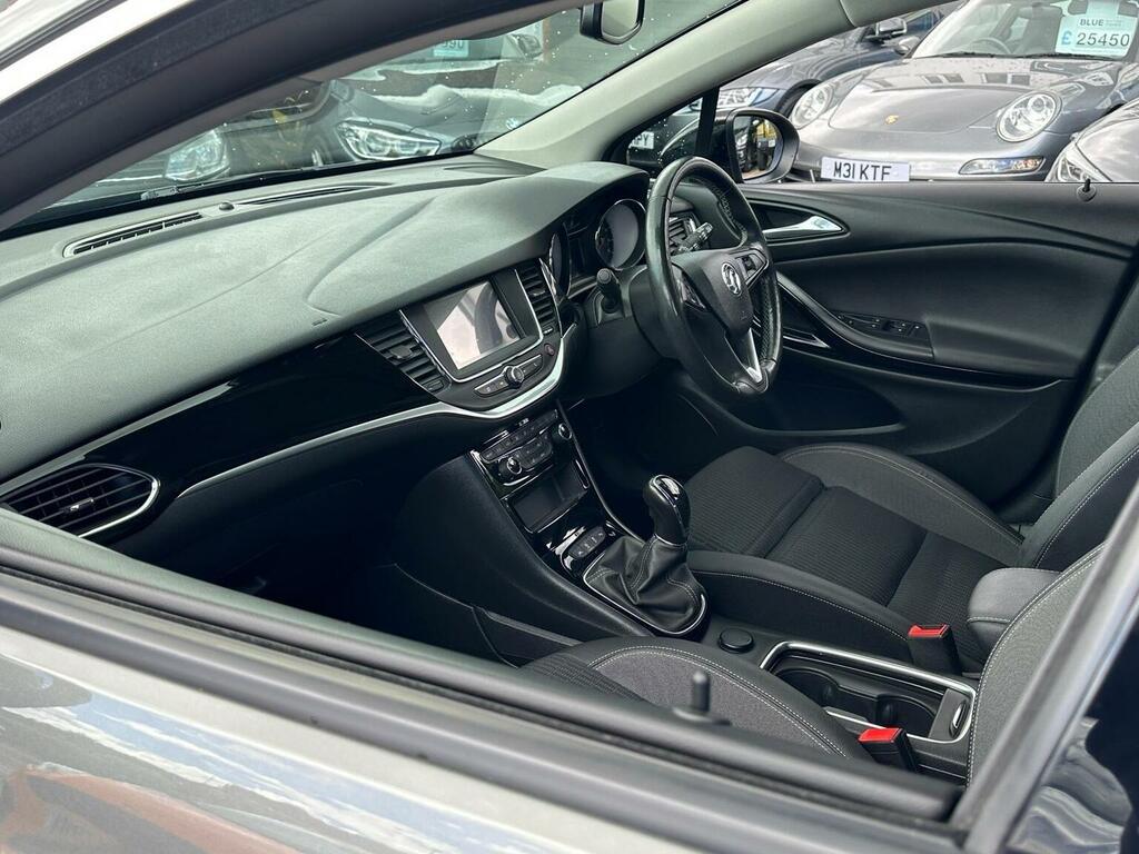 Vauxhall Astra 1.5 Turbo D Black #12