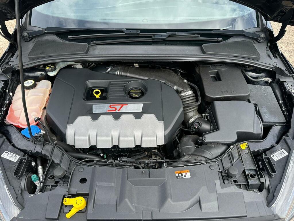 Ford Focus Hatchback 2.0T Ecoboost St-3 Euro 6 Ss 201 CL12EYN Black #2