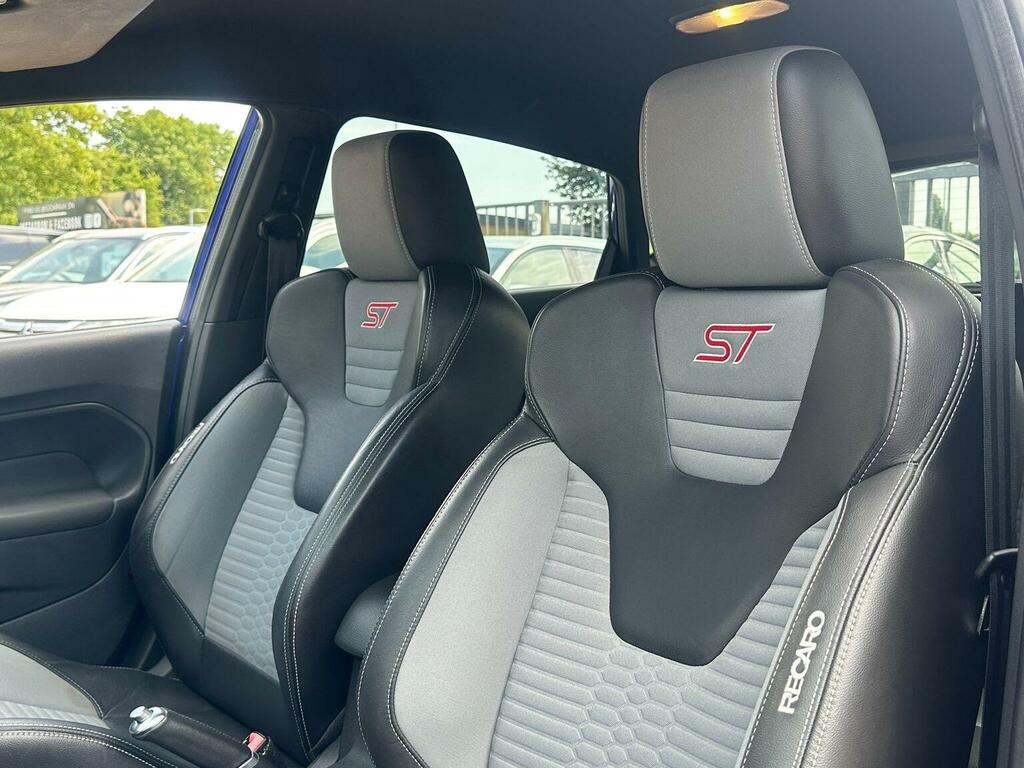 Ford Fiesta 1.6T Ecoboost St-3 Euro 6 Blue #2